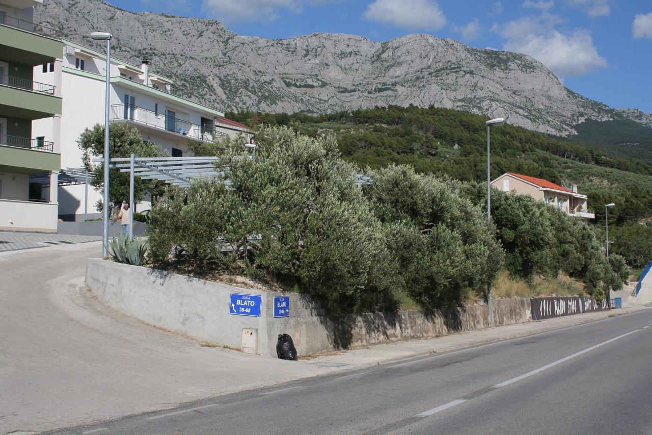 Apartments Simovic Tučepi Exterior foto